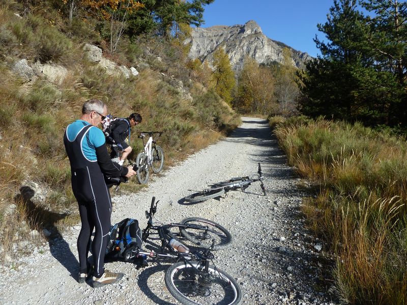 cabanes_croix_puy_2011_007.jpg