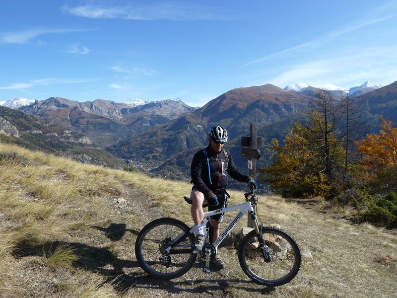 cabanes_croix_puy_2011_041.jpg