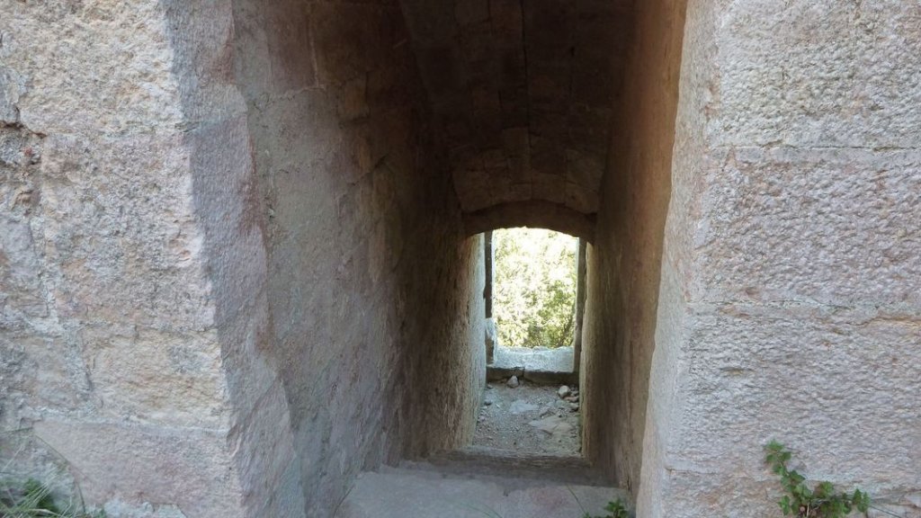 le_castellas_juin_2012_022.jpg