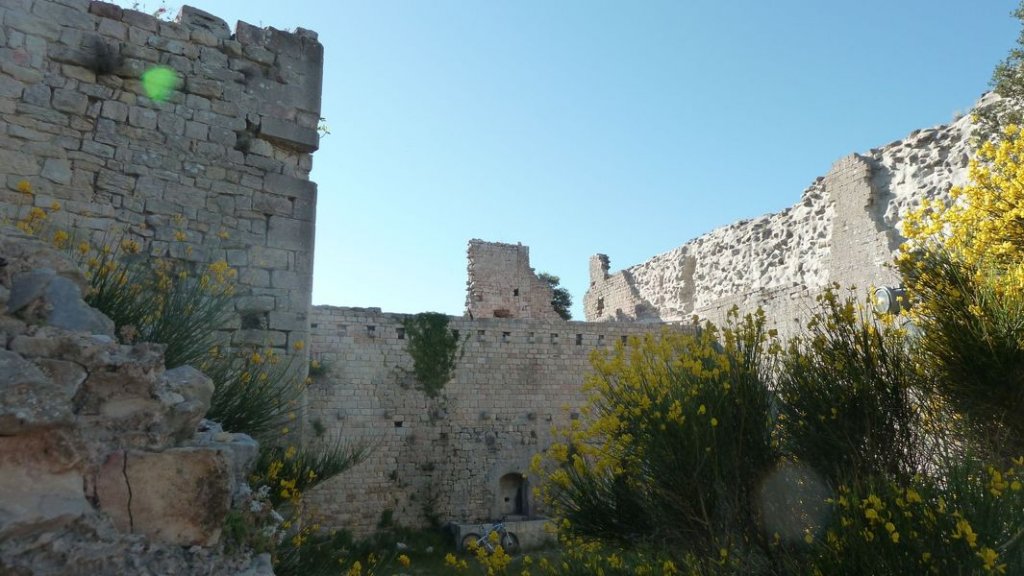 le_castellas_juin_2012_044.jpg