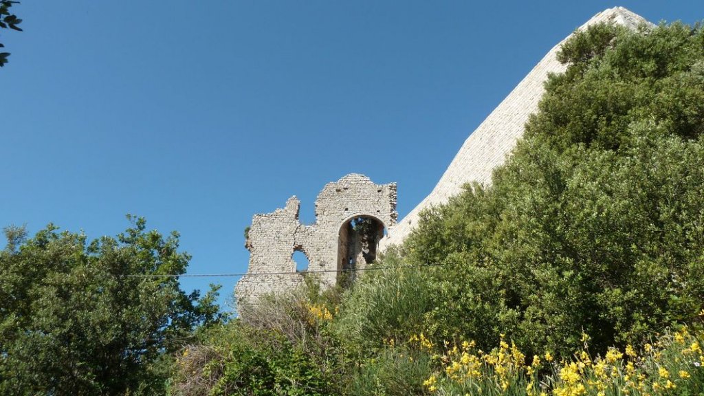 le_castellas_juin_2012_054.jpg