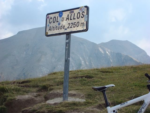 allos_prenier_03.jpg