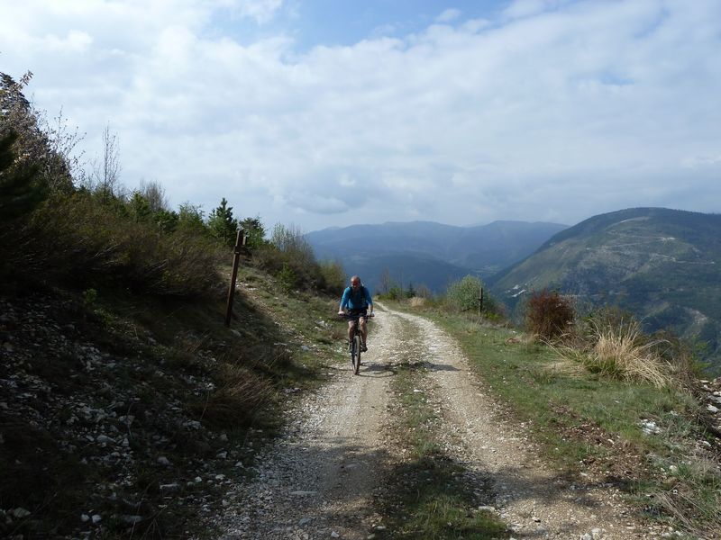 maurel_avril_2011_10.jpg